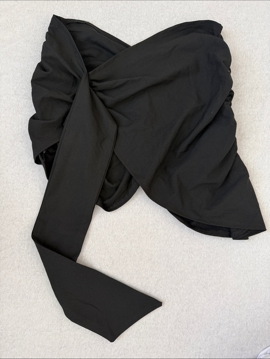 Tops - Black Twist Front Strapless Bandeau with Long Sash